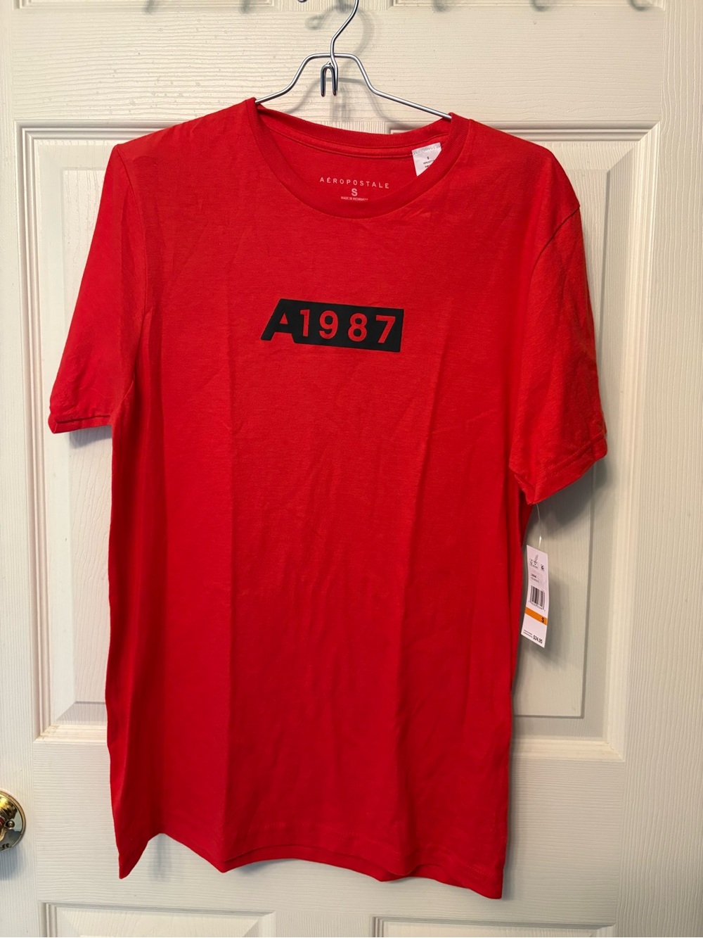 NWT Aeropostale Mens Short Sleeve A1987 Box Graphic T Shirt Tee Red Sz Small